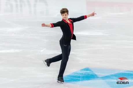Ice Gallery Skates U.S.